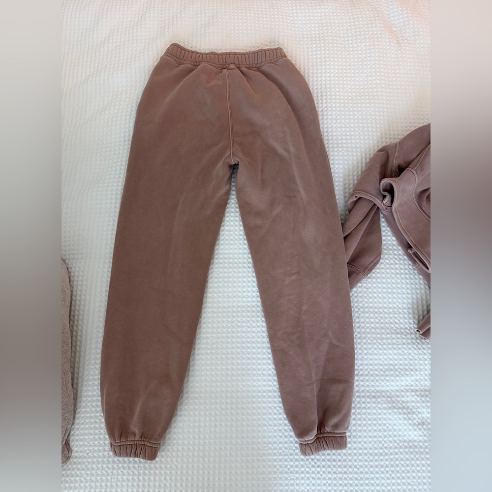 Abercrombie & Fitch Sunday Essentials Sweat set pants and jumper - Picture 7 of 8